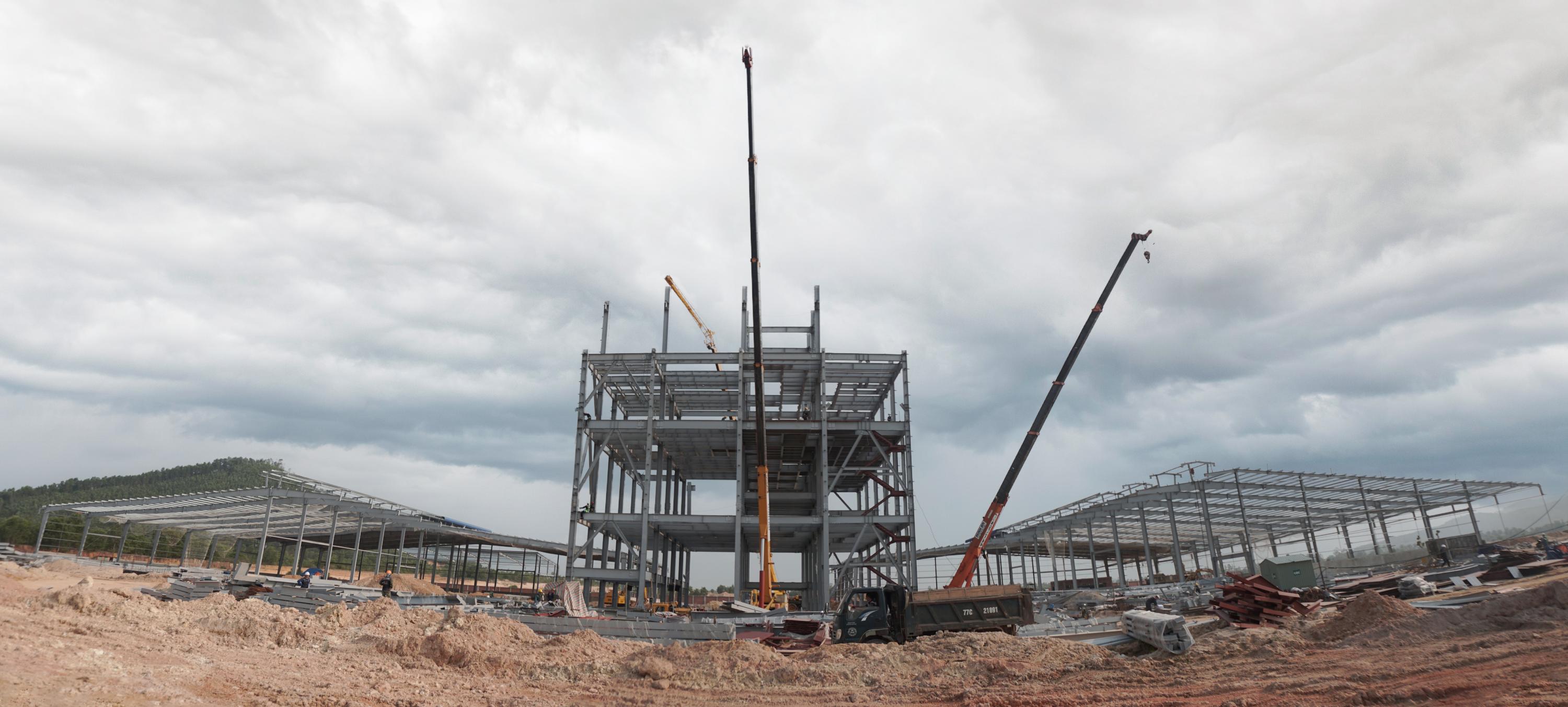 NHÀ MÁY CÁM HẢI LONG