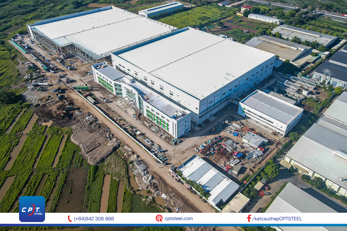 NHÀ MÁY SẢN XUẤT Ô TÔ VIỆT NHẬT