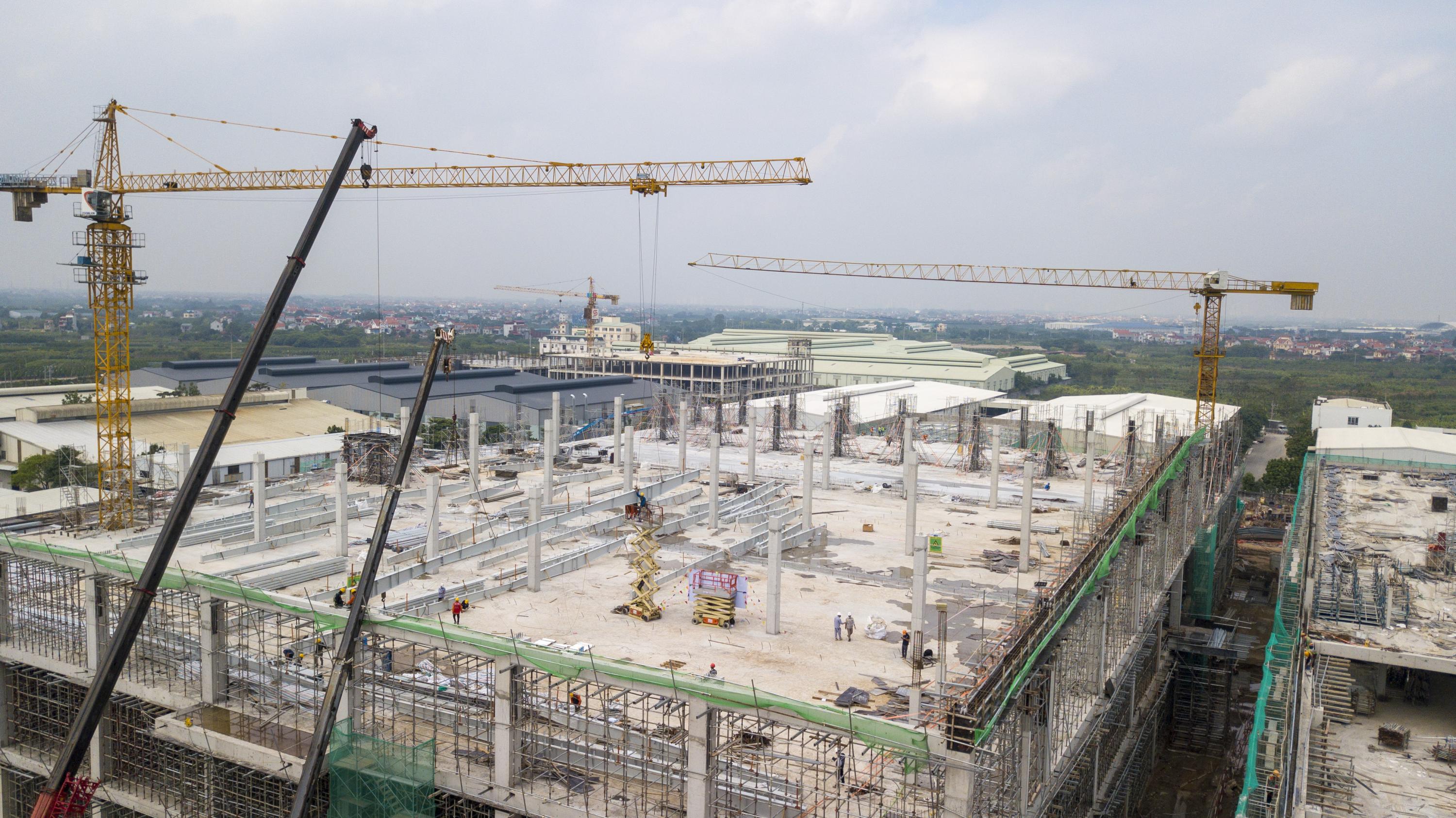 NHÀ MÁY SẢN XUẤT Ô TÔ VIỆT NHẬT