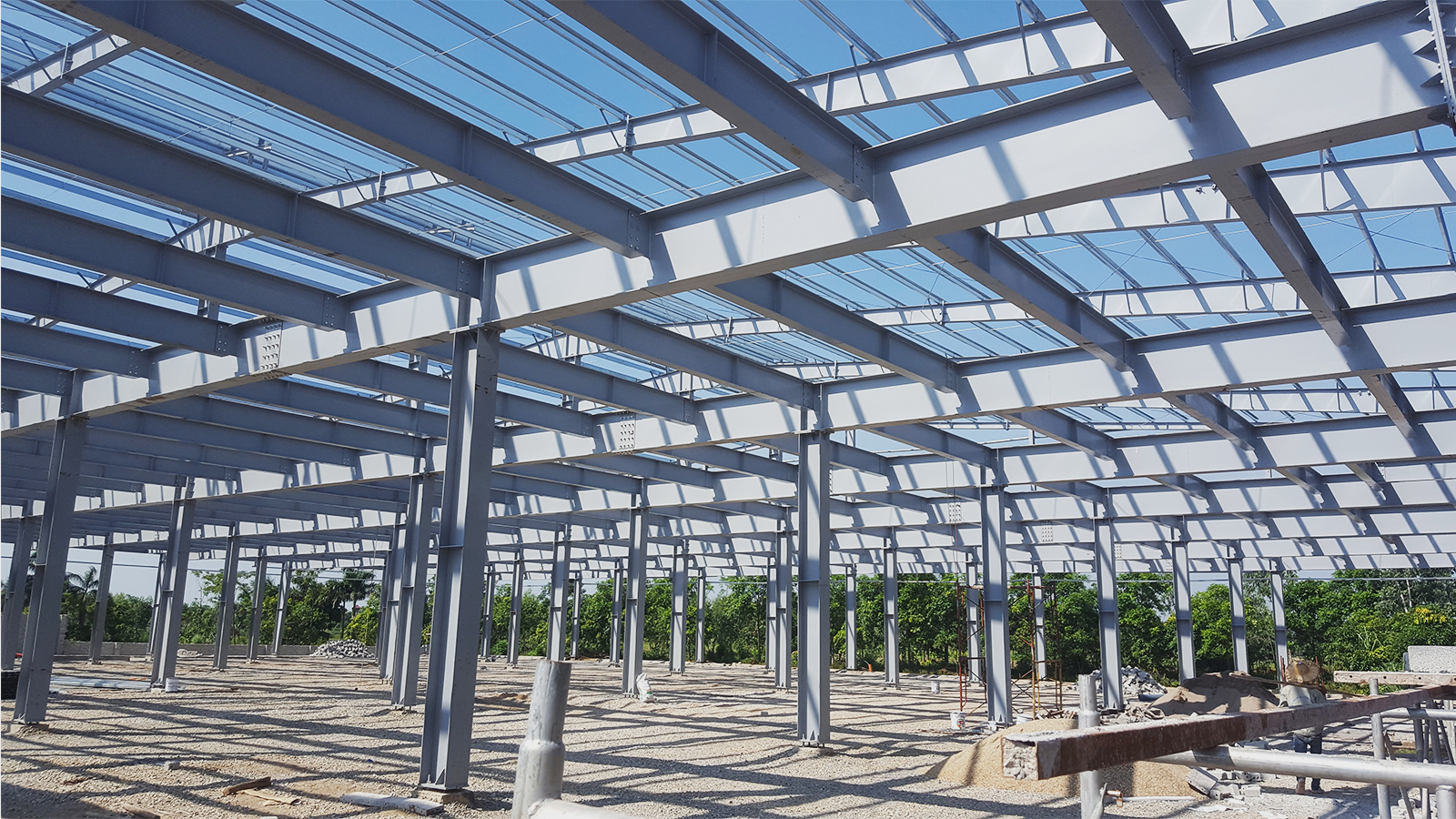 NHÀ MÁY ĐIỆN TỬ MINH HUY