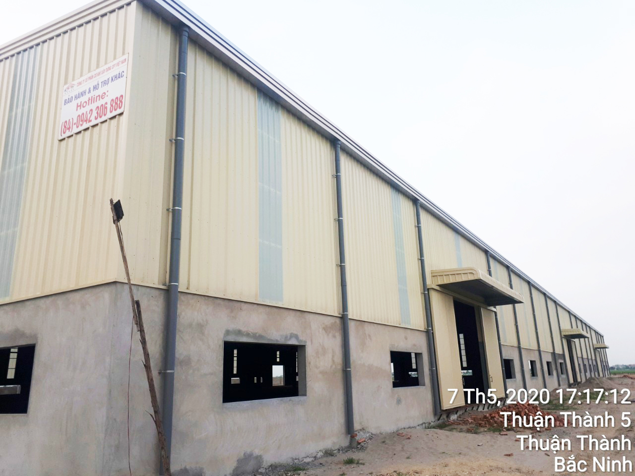 NHÀ MÁY SẢN XUẤT SƠN THỊNH