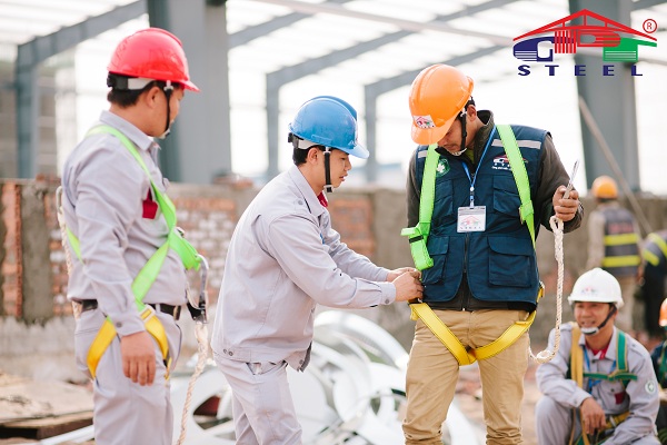 TIÊU CHUẨN CPT STEEL KHI LÀM VIỆC VỚI KHÁCH HÀNG